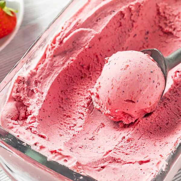 Helado de fresas hecho al momento