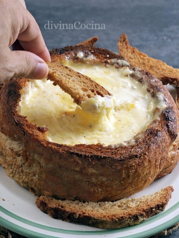 Hogaza de pan con queso