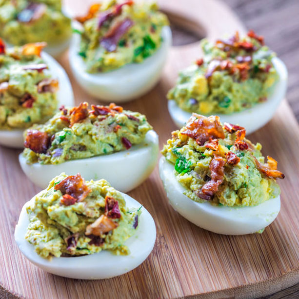huevos rellenos guacamole bacon huevos rellenos guacamole bacon