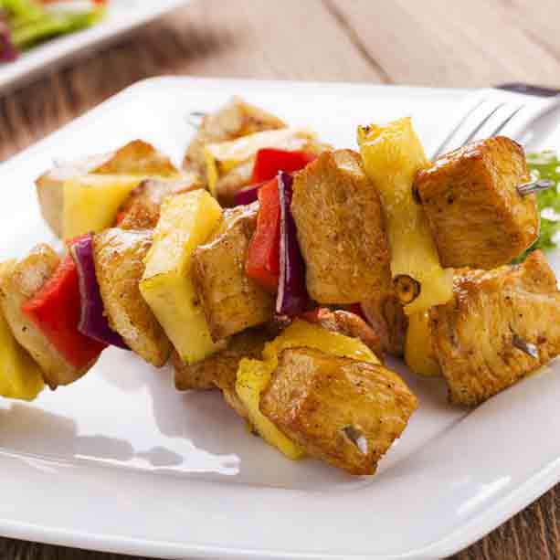 pollo y pina sieta de la pina