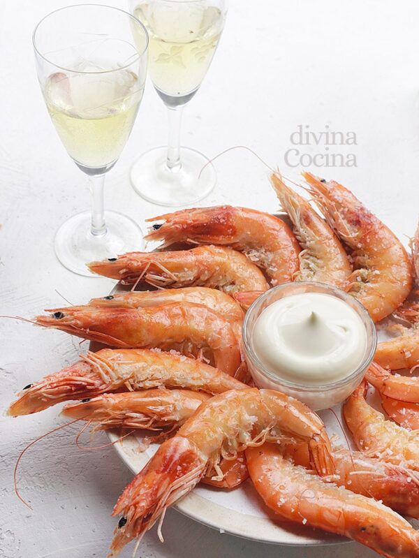Langostinos o gambones a la sal