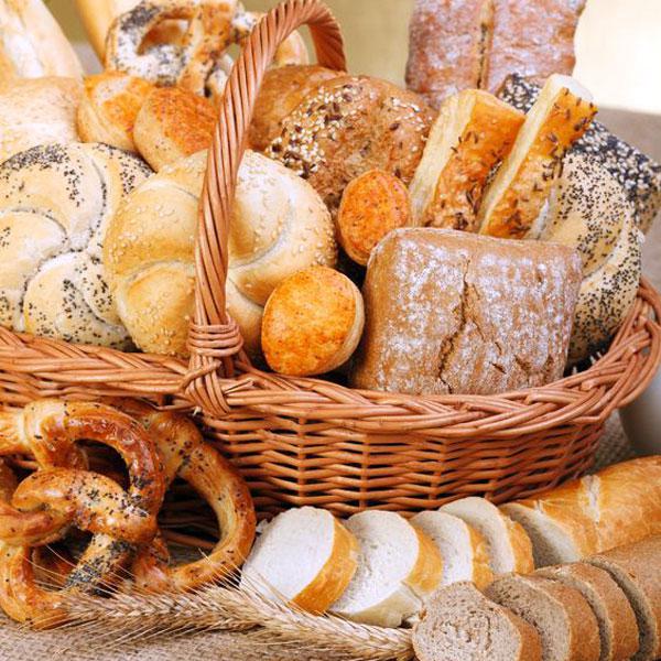 cesta-de-pan-variado