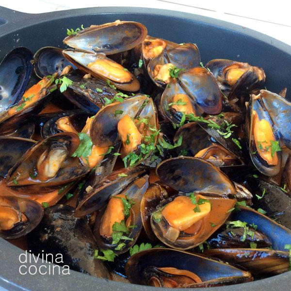 Mejillones a la marinera