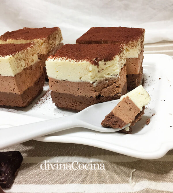 Pasteles de mousse tres chocolates