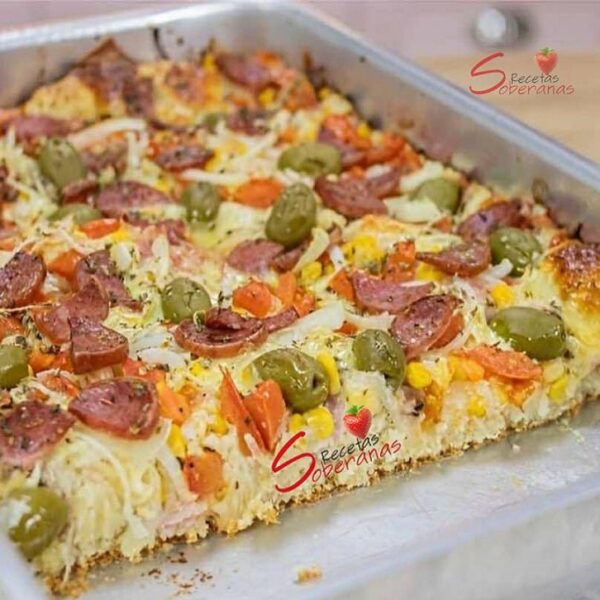 Pizza casera con masa suave: sugerencia de recetas para merienda de la tarde, el sabor es irresistible… Ver más