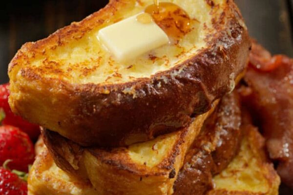 Receta de tostadas francesas rellenas de queso crema