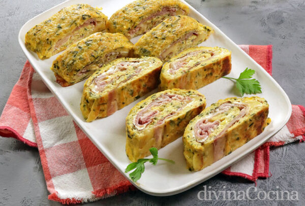 Rollo de calabacín, jamón y queso