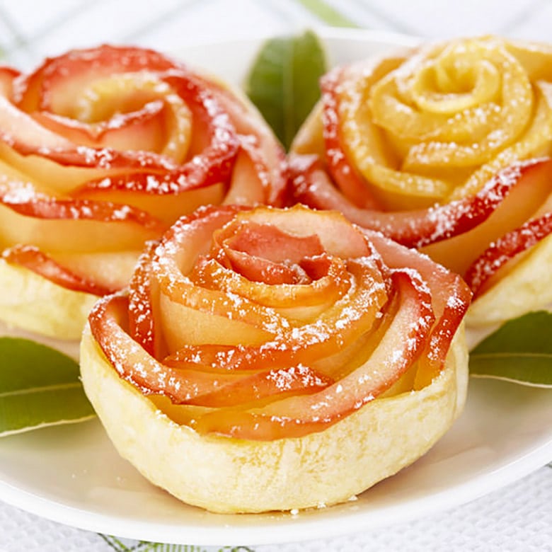 rosas de manzana y hojaldre rosas de manzana y hojaldre