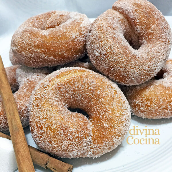 Rosquillas con flan de sobre