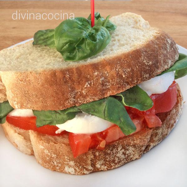 Sándwich caprese