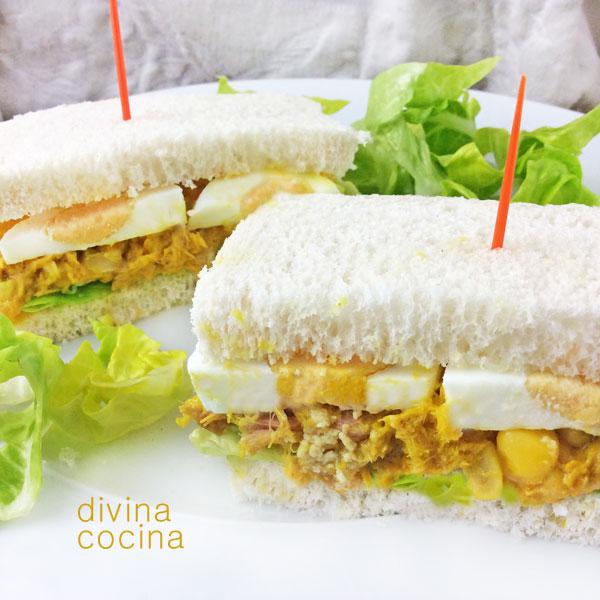 Sándwich de atún al curry