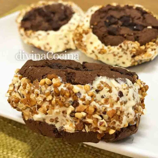 Sándwich helado de galleta