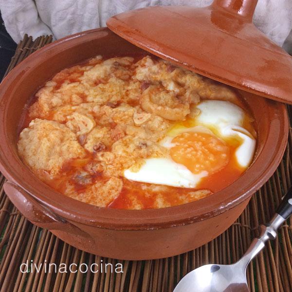 Sopa de ajo ‘en colorao’