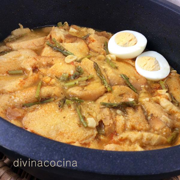 Sopa de espárragos trigueros