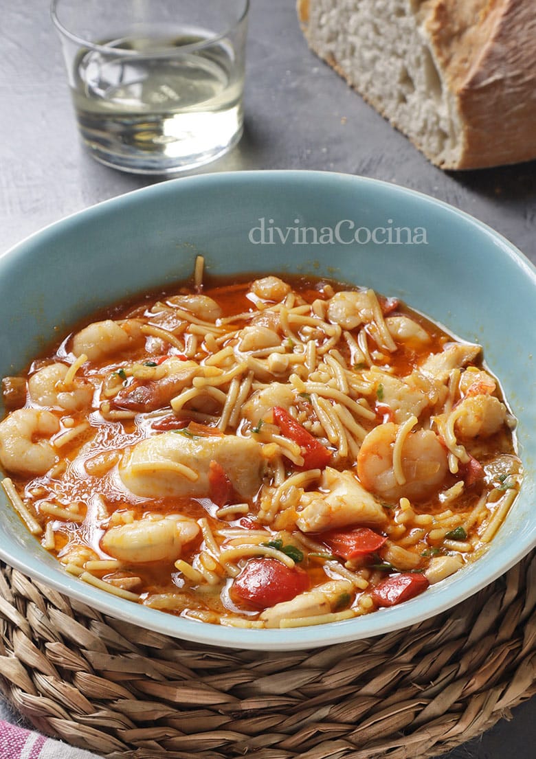 sopa de pescado facil