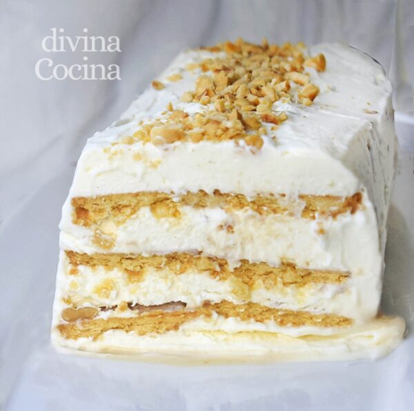 Tarta helada de nata y nueces