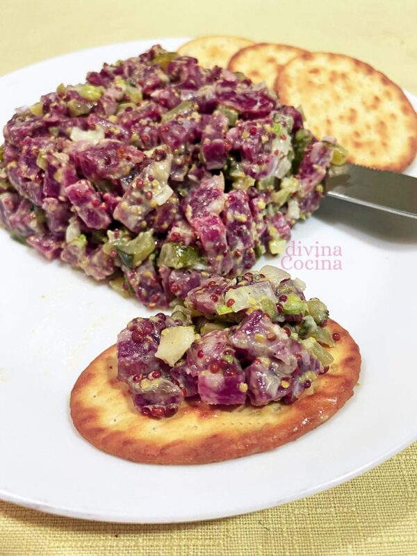 Tartar de salchichón ibérico