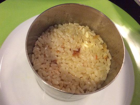 timbal frío de arroz y atún timbal frío de arroz y atún