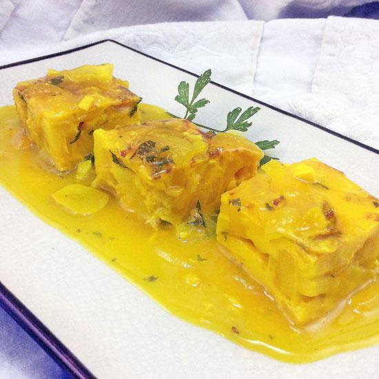 tortilla de patatas en salsa