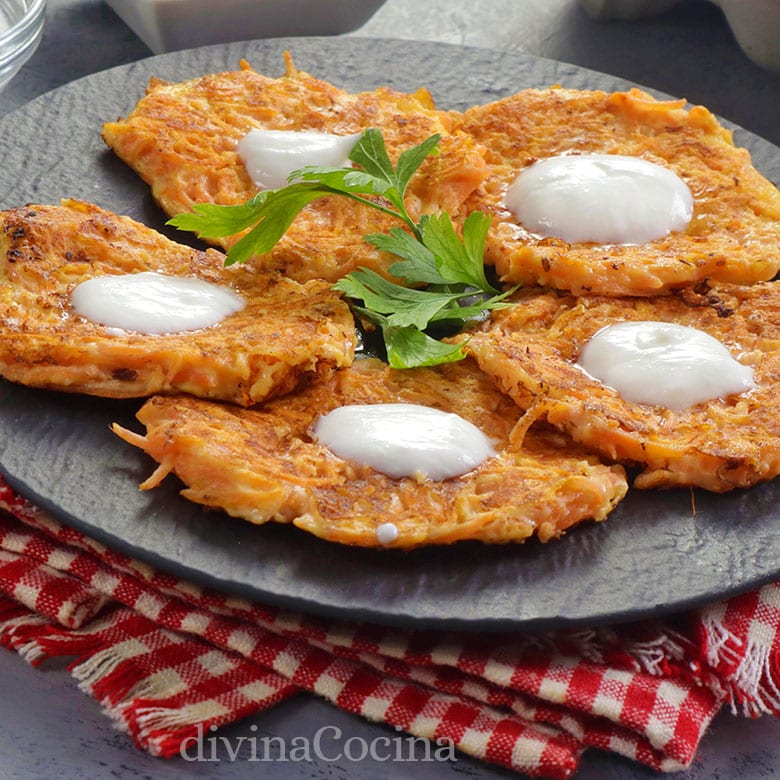 tortitas de zanahoria y queso