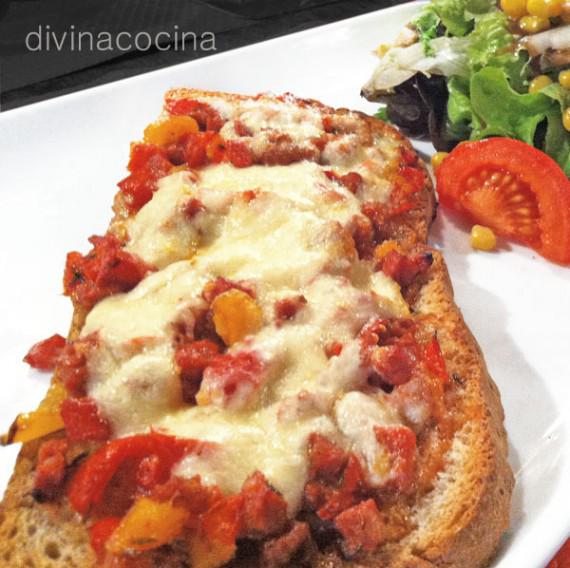 tosta de chorizo y pimientos tosta de chorizo y pimientos