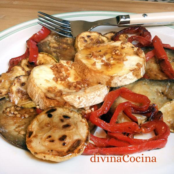 Verduras asadas con queso