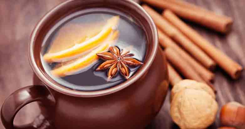 vino caliente con especias vino caliente con especias