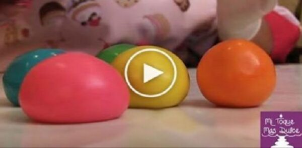 Ya basta de mazapan solo para decorar… Este es muy rico porque se hace con leche condensada, Si te gusta dinos HOLA y dale a Me Gusta MIREN …