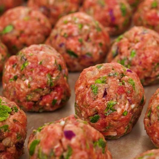 9 Cosas que la Abuela nunca te contó sobre hacer Albóndigas Caseras