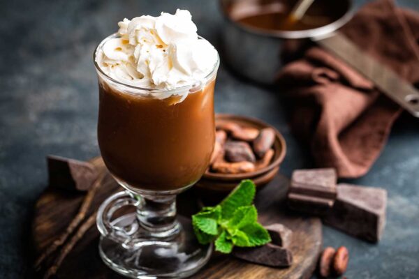 Copa de chocolate y nata