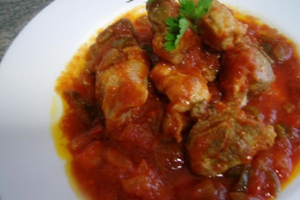 costilla de cerdo en salsa de jitomate