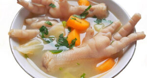 Los beneficios de comer patas de pollo, mejora la salud de la piel