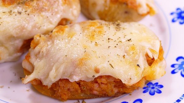 PATATAS RELLENAS DE CARNE PICADA AL HORNO