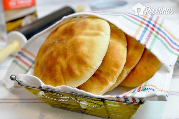 Pan de pita casero