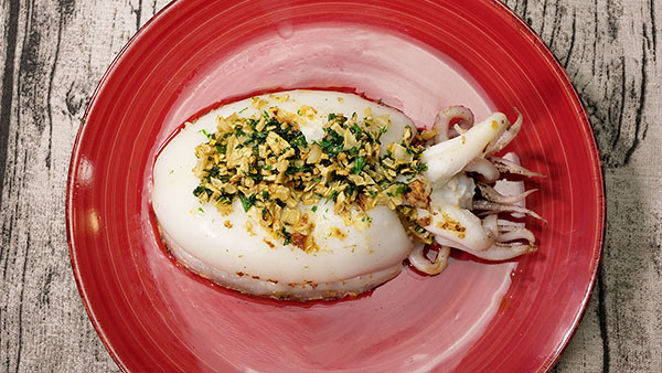 SEPIA A LA PLANCHA CON AJO Y PEREJIL