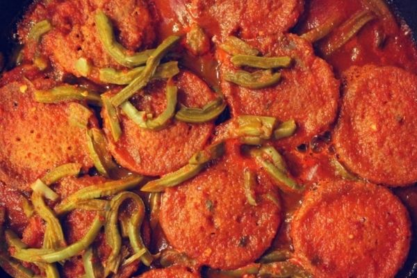 Tortitas de camarón con nopales para compartir