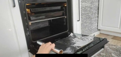 11 Méthodes éprouvées pour nettoyer la saleté du four