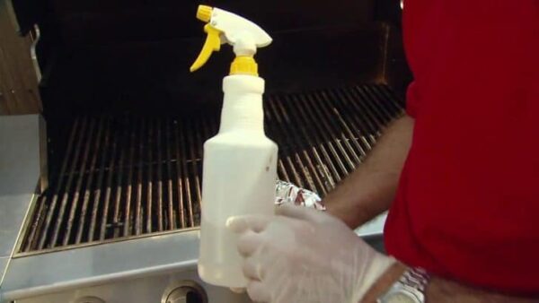 14 astuces pour une grille de barbecue impeccable