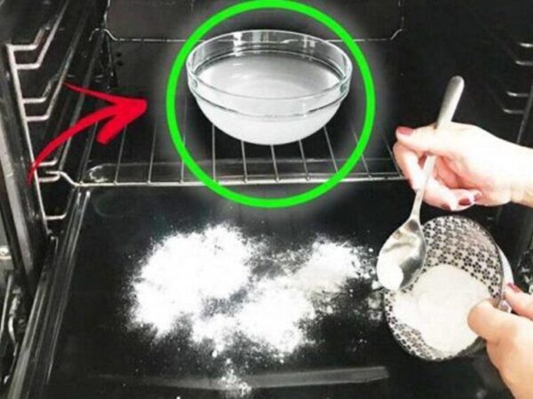 8 astuces efficaces pour dégraisser les fours très sales et les rendre comme neuf