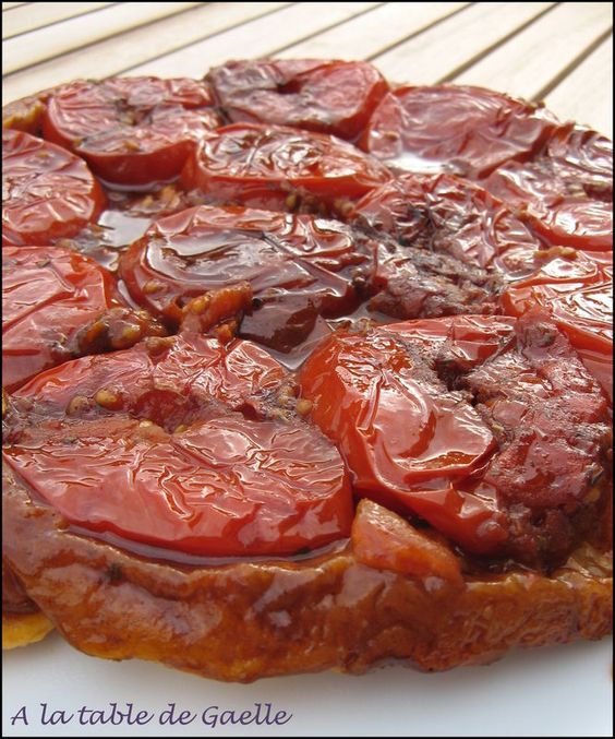 Attention tuerie : tatin de tomates au vinaigre balsamique