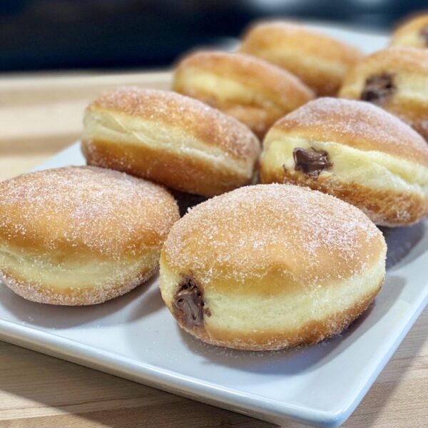 BEIGNETS: NATURE OU CHOCOLAT