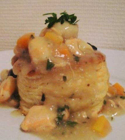 Bouchées à la reine aux fruits de mer
