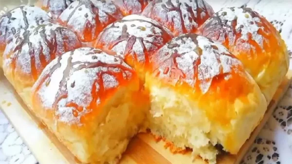 Brioche au Yaourt Légère Sans Pétrissage : Une Douceur Moelleuse à Déguster