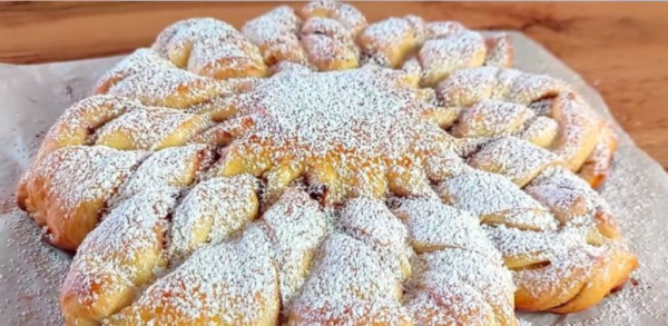 Brioches de Noël farcies : la recette d&rsquo;un dessert moelleux et délicieux