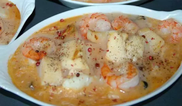 Cassolette de Fruits de mer à la Crème Fraîche : Un Festin de Saveurs Marines