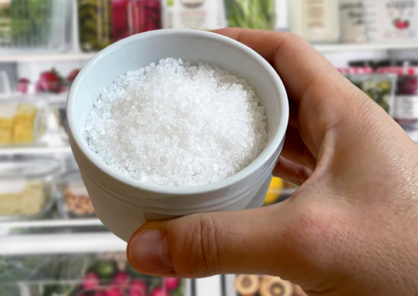 C’est pourquoi tu devrais commencer à mettre du sel au réfrigérateur