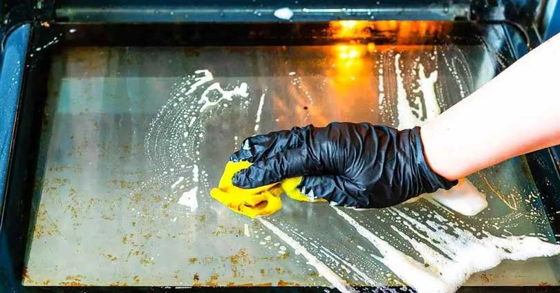 Chaque four à ce bouton secret : grâce à lui vous pouvez le nettoyer efficaceme