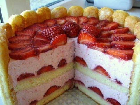 Charlotte aux fraises