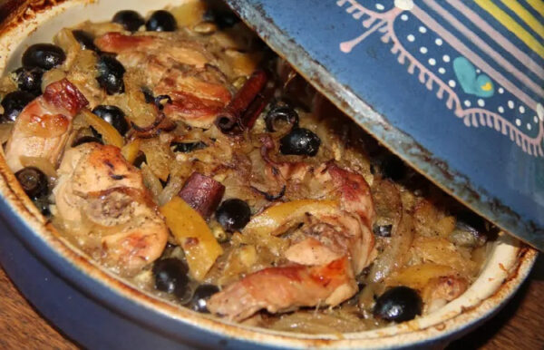 Cocotte de lapin aux olives et citrons confits