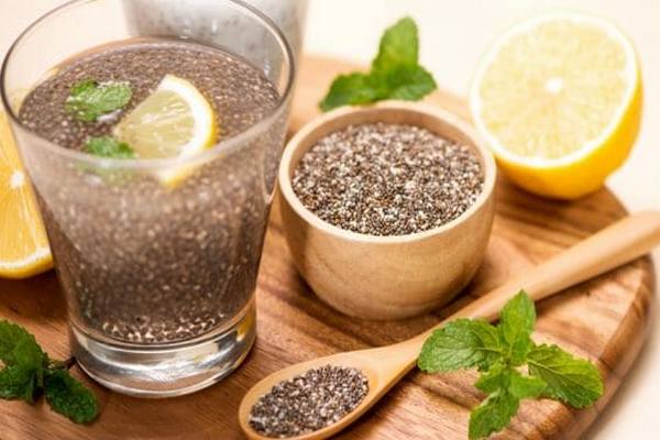 Comment Perdre du Poids Rapidement avec des Graines de Citron, de Gingembre et de Chia